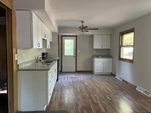 Arkdale, WI 54613,1932 W 19th Avenue