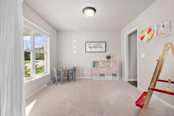 Verona, WI 53593,238 Blooming Leaf Way