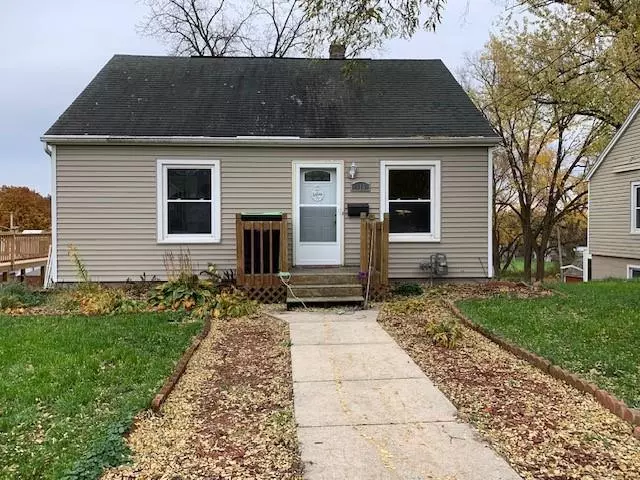 Beaver Dam, WI 53916,315 Rosendale Street