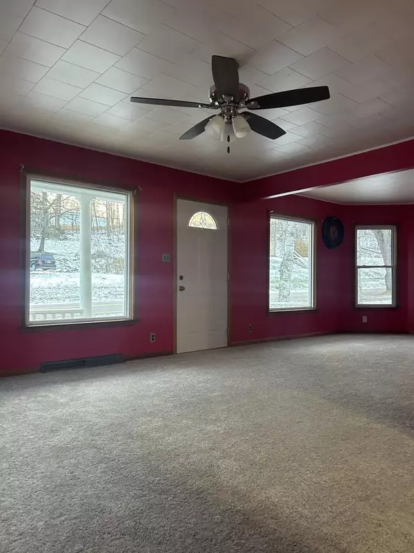 Rock Springs, WI 53961,306 W Broadway