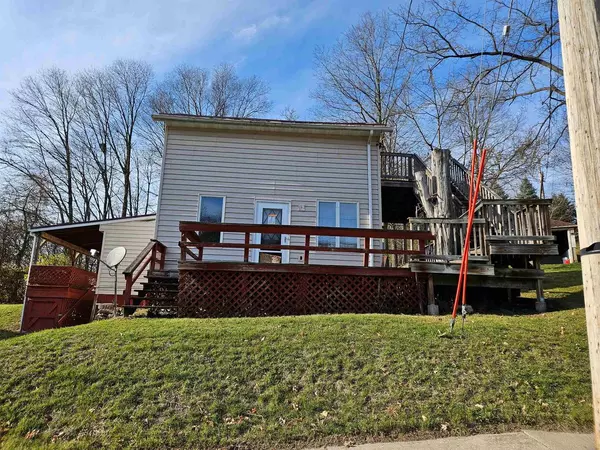 148 N Main Street, Potosi, WI 53820