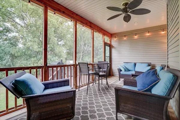 Cottage Grove, WI 53527,704 Smithland Lane