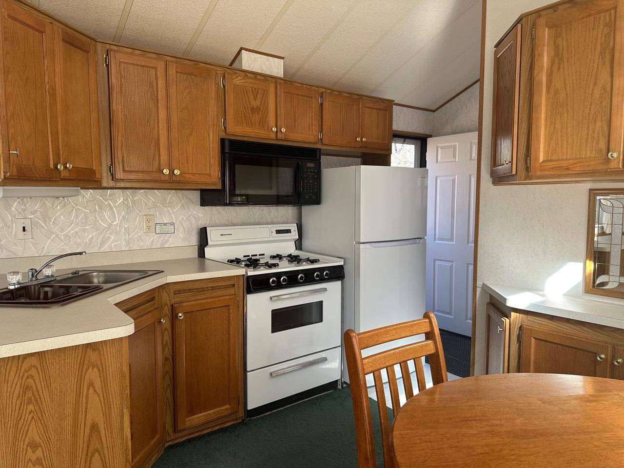 Edgerton, WI 53534,147 Vacation Boulevard