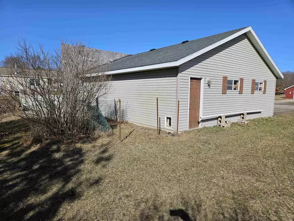 Oxford, WI 53952,309 Driscoll Lane