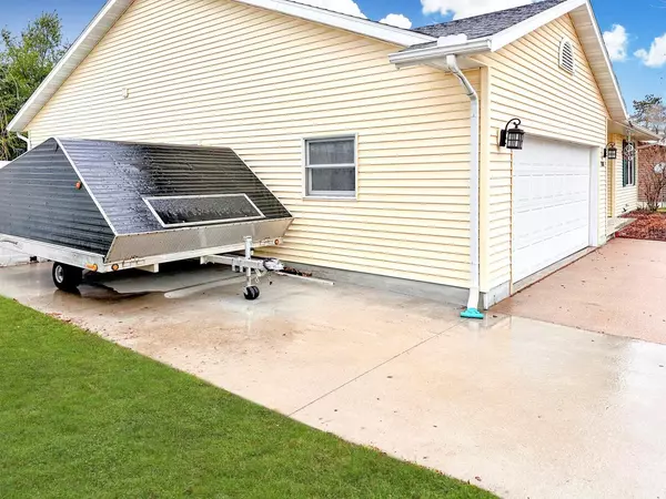 Prairie Du Chien, WI 53821,1311 S 5th Street