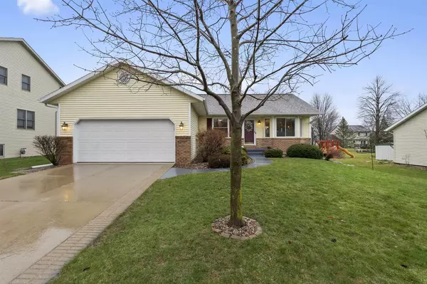 230 Chateau Drive, Cottage Grove, WI 53527