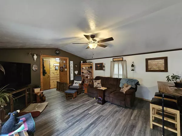 Hancock, WI 54943,965 County Road C