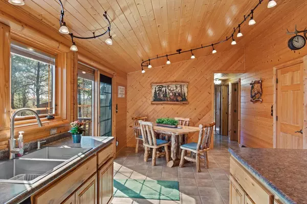 Hancock, WI 54943,950 10th Avenue