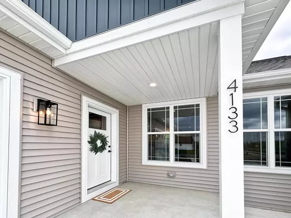 Deforest, WI 53532,4133 Great Bridge Drive