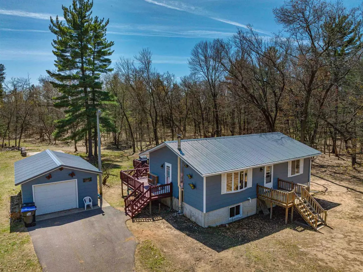 Grand Marsh, WI 53936,933 Fern Avenue