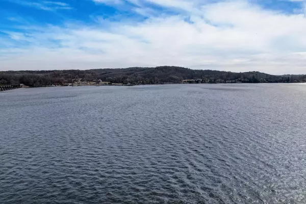 Merrimac, WI 53561,118 Palisade Court