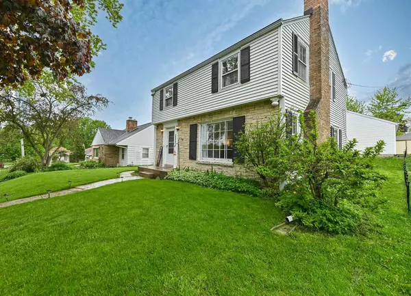 Greenfield, WI 53219,3355 S 47th Street