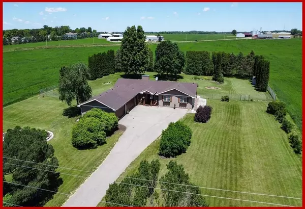 4695 Pierceville Road, Cottage Grove, WI 53527