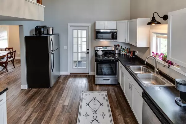 Fall River, WI 53932,307 SOUTH Street