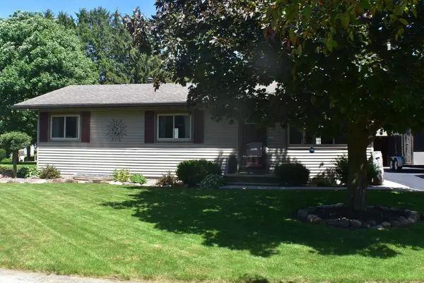 431 Hart Drive, Clinton, WI 53525