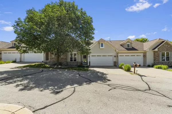 Deforest, WI 53532,6755 Village Walk Lane