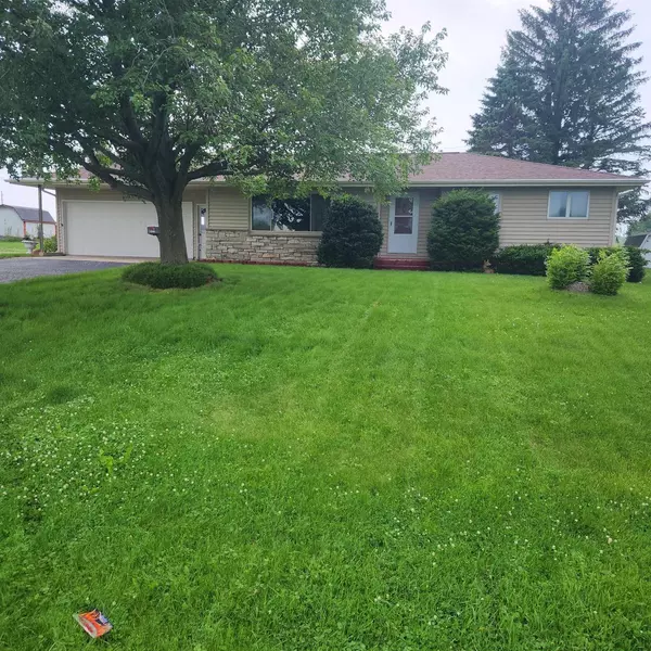 N2737 Welk Road, Markesan, WI 53946