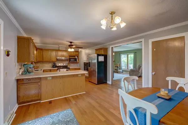 Deerfield, WI 53531,212 Knoll Court