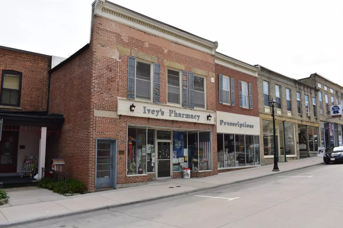 Mineral Point, WI 53565,128 High Street