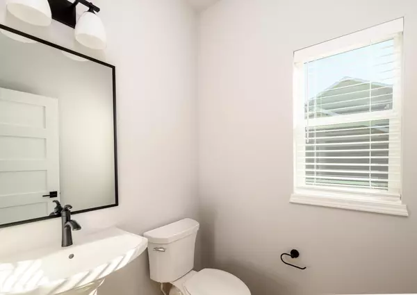 Deforest, WI 53532,4068 Bear Tree Parkway