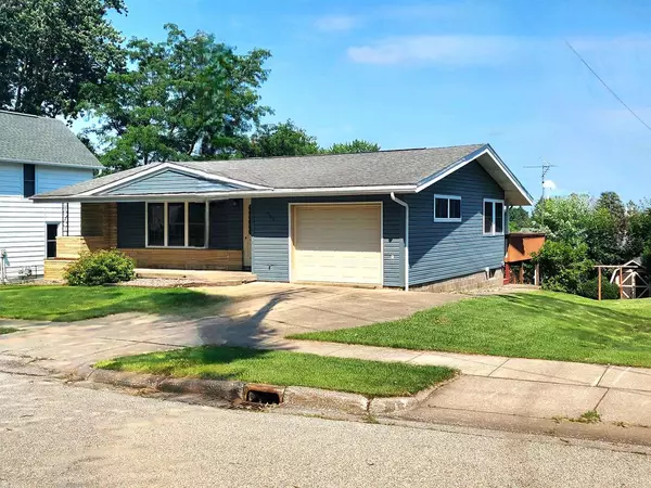 456 S Jackson Street, Lancaster, WI 53813