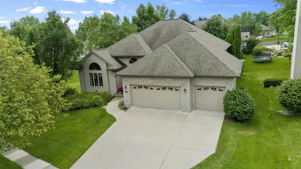 1811 Blue Ridge Trail, Waunakee, WI 53597