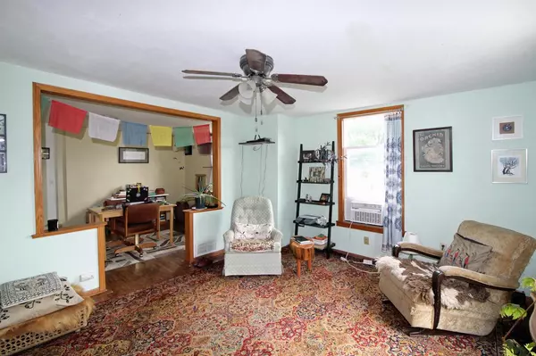 Dodgeville, WI 53533,701 N Main Street