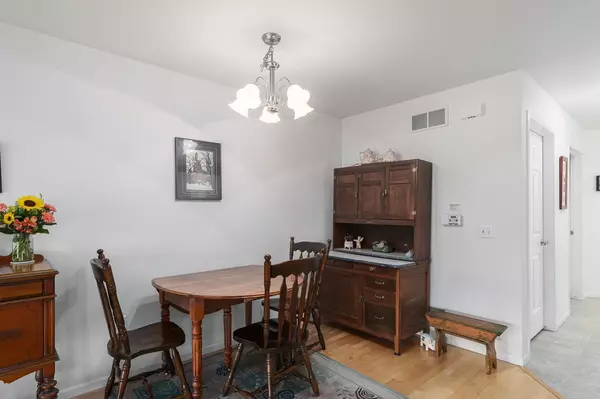 Deforest, WI 53532,4426 Gray Road