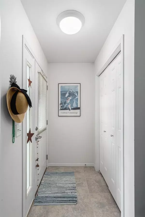 Deforest, WI 53532,4426 Gray Road