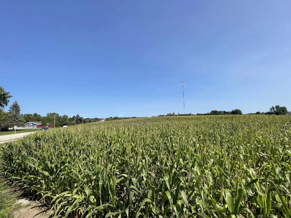 Beaver Dam, WI 53916,9.82 Acres County Road E