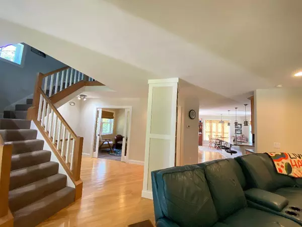 Potosi, WI 53820,5782 N Dutch Hollow Road