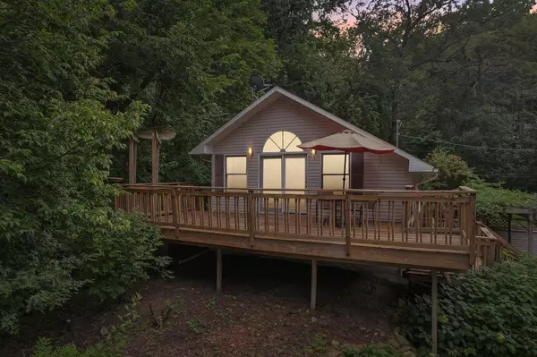 N3664 Tipperary Road, Poynette, WI 53955