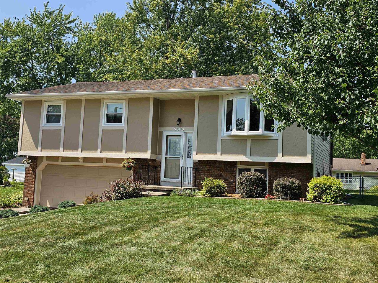 5806 Leanne Lane,  Mcfarland,  WI 53558