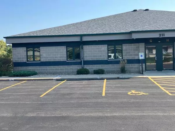 211 Corporate Drive #G, Beaver Dam, WI 53916