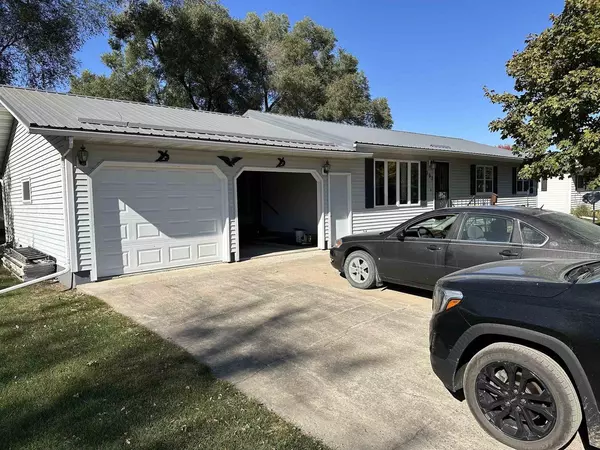 Prairie Du Chien, WI 53821,207 N State Street