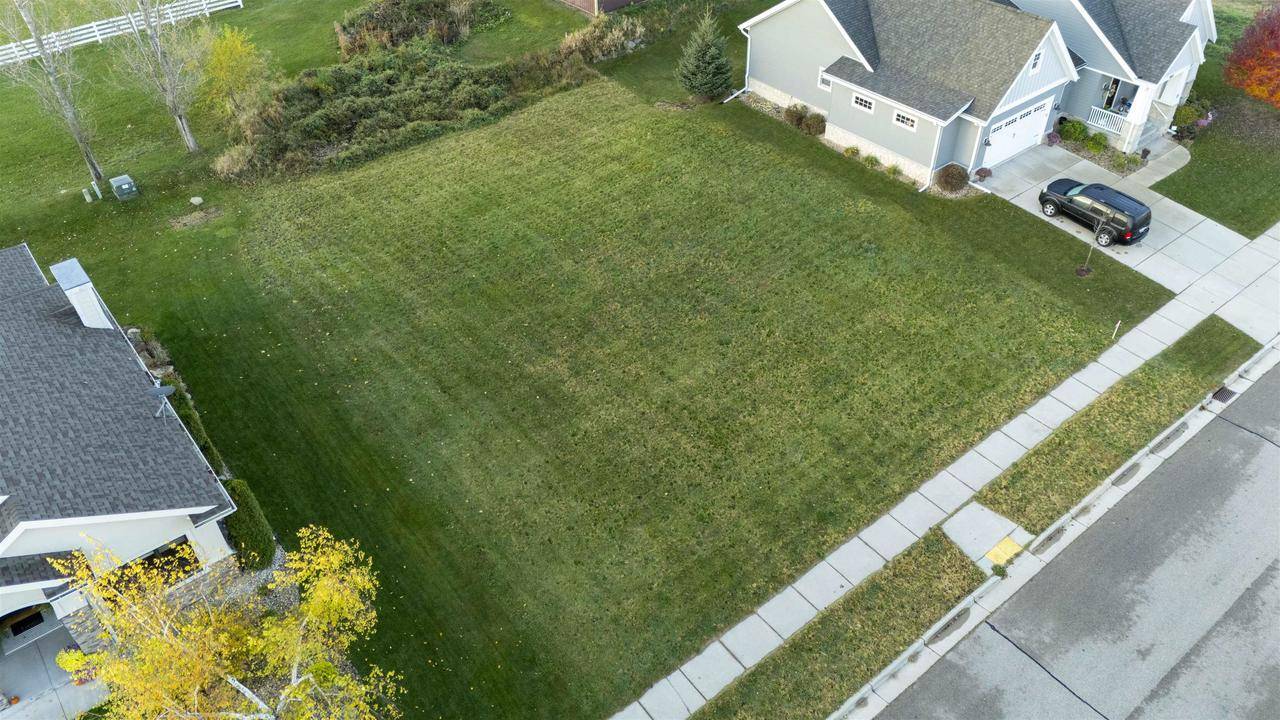 Middleton, WI 53562,10013 Shadow Ridge Trail