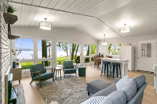 W11384 Bay Drive, Lodi, WI 53555