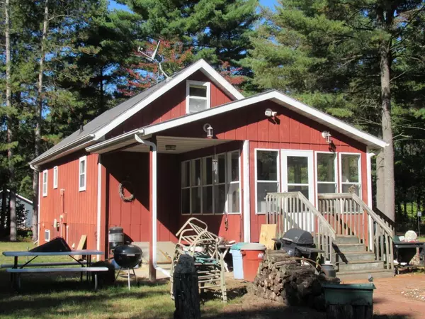 Pittsville, WI 54466,3658 Island Drive