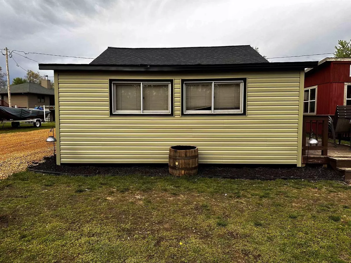 Bagley, WI 53801,115 Mississippi Lane