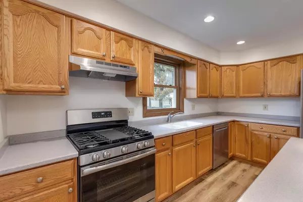 Cottage Grove, WI 53527,425 N Main Street