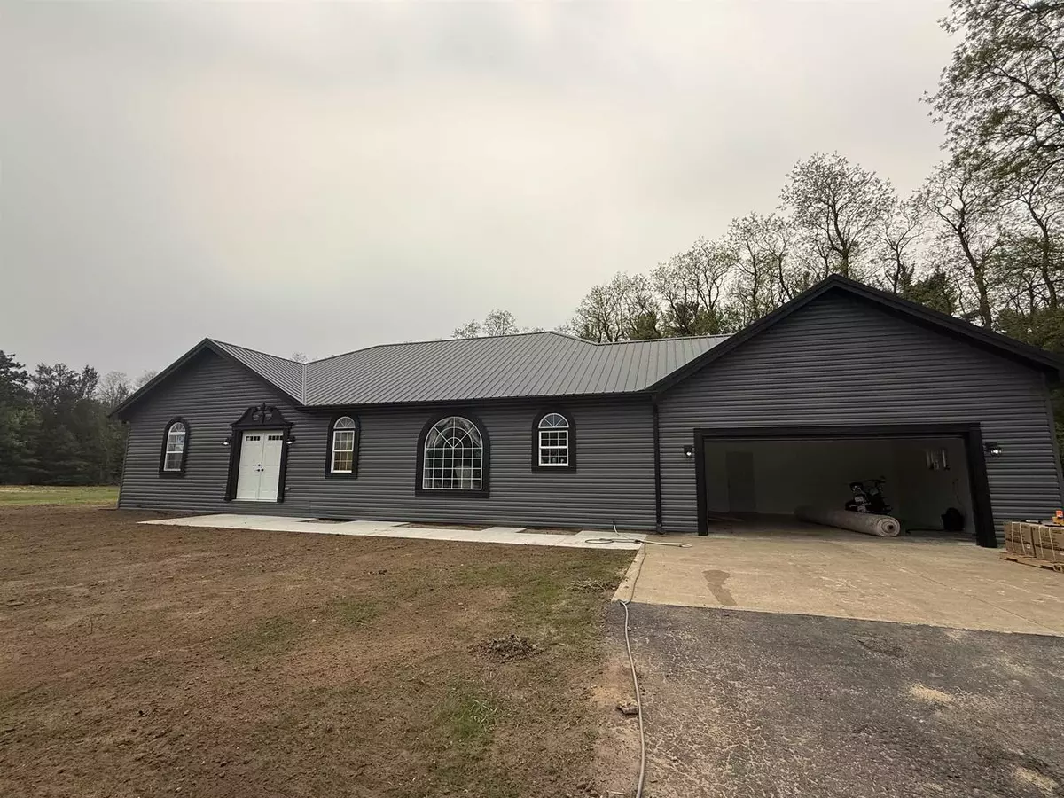 Lyndon Station, WI 53944,541 E Flint Street