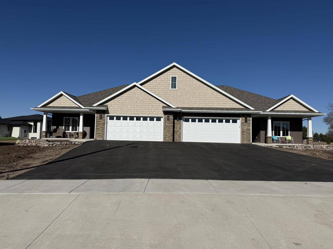 3141 S Bartells Drive, Beloit, WI 53511