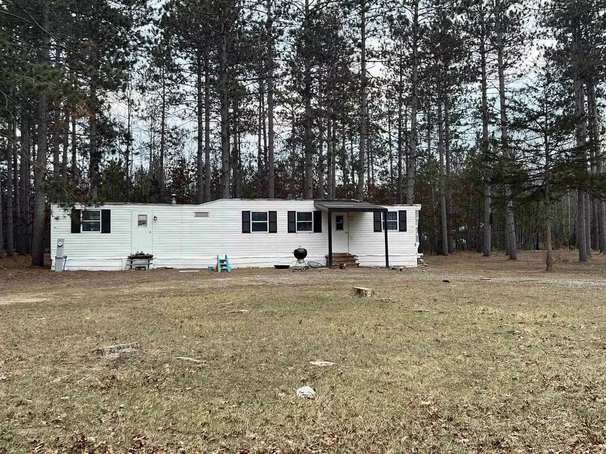 Lyndon Station, WI 53944,N1628 Amherst Road