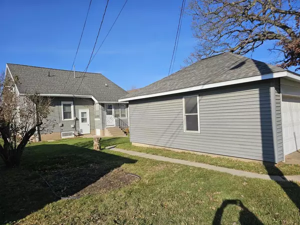 Tomah, WI 54660,1004 Kilbourn Avenue