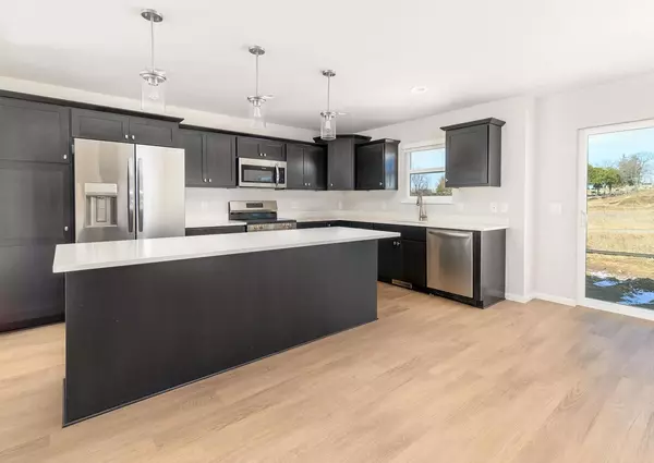 Oregon, WI 53575,965 Merri-Hill Drive