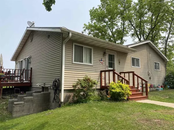 Montello, WI 53949,121 W Water Street