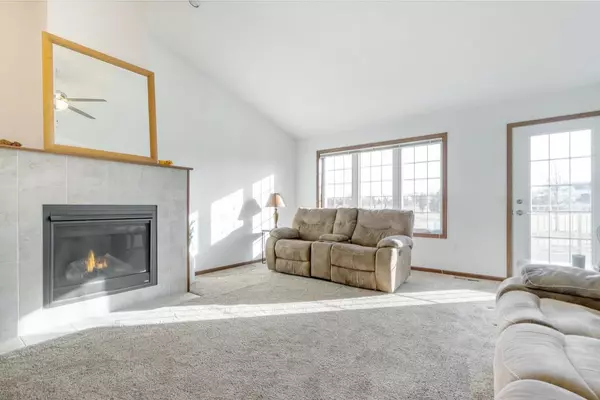 Oregon, WI 53575,194 Elliott Lane