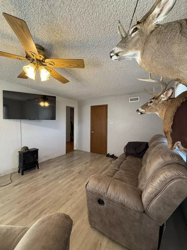 Mcgregor, IA 52157,17479 Lariat Road