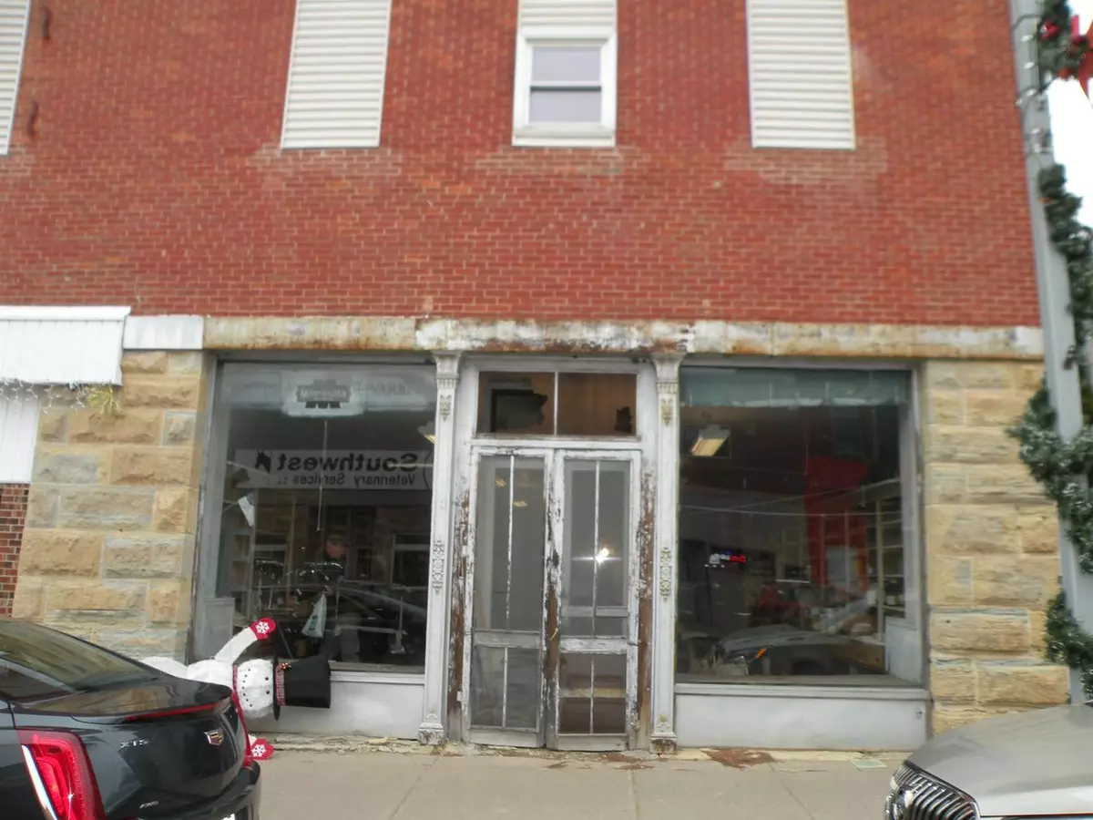 Bloomington, WI 53804,446 Canal Street