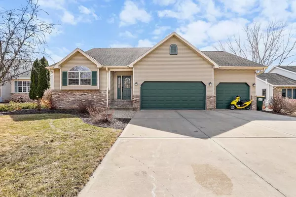 234 Parador Place, Cottage Grove, WI 53527